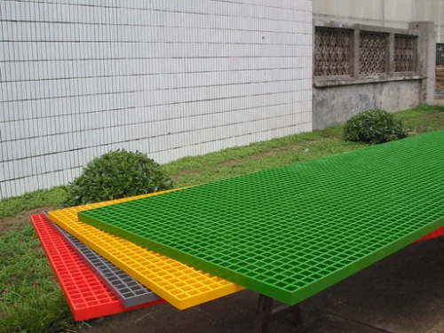 Phenolic FRP Composite Grating, 48.03 × 96.06 × 1.50 in (1220 × 2440 × 38 mm)